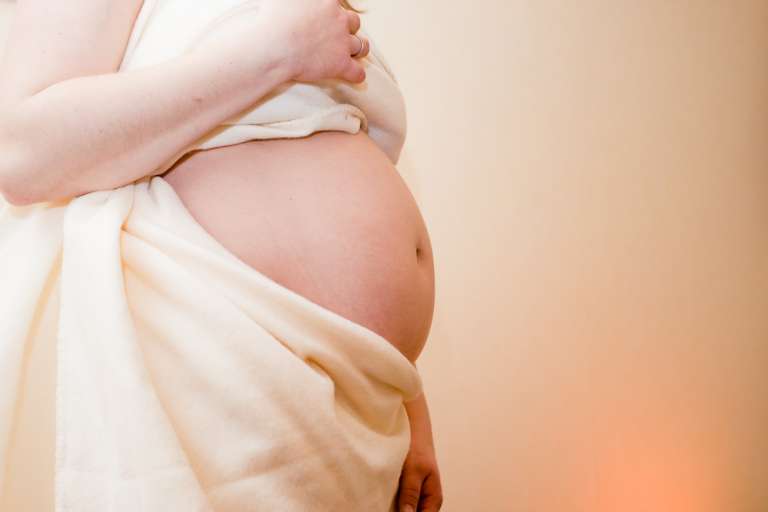 Comment éviter naturellement les nausées de début de grossesse ?